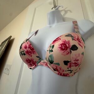 Victoria's Secret Pink Rose Bra Valentines